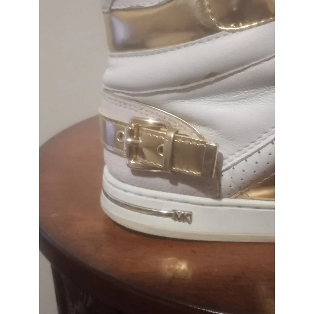 Women Michael Kors Athletic Tennis Shoes hightop logo SZ 7.5M Gold/white Leather - Picture 4 of 14